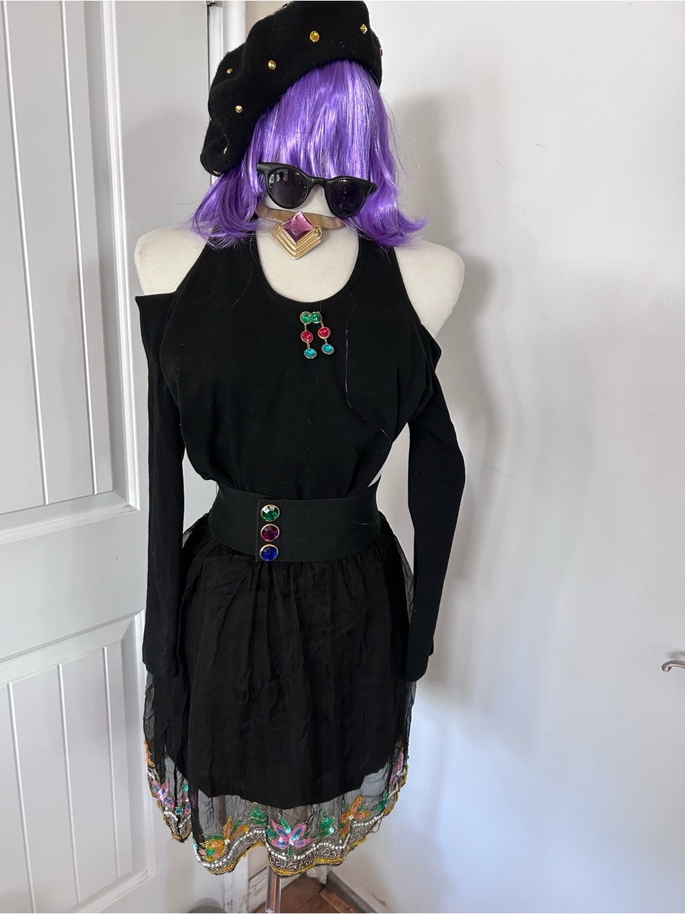 Halloween - French Beatnik Girl